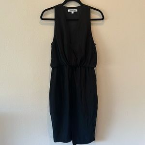 Elizabeth and James black silk sleeveless dress // Sz 4